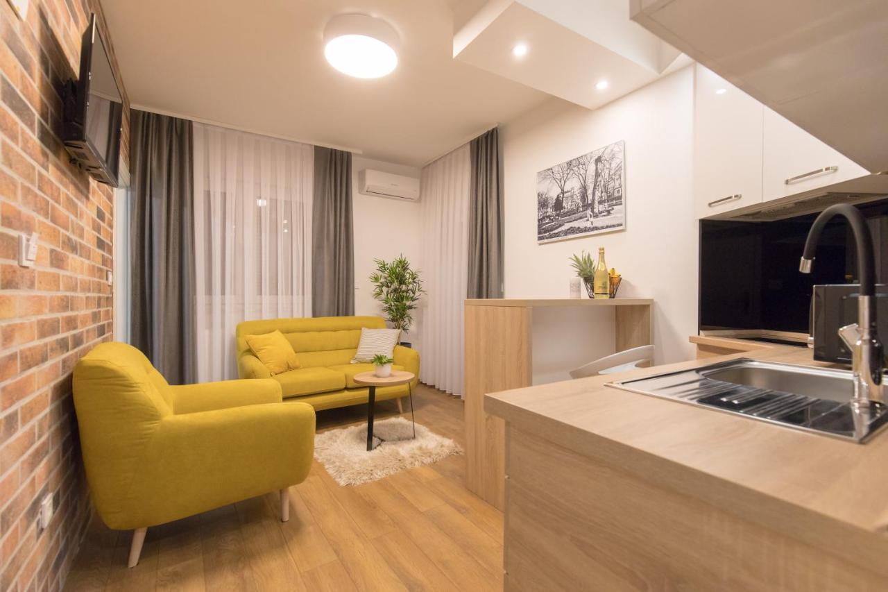 Apartmani I Sobe Pejacevic Osijek Eksteriør billede